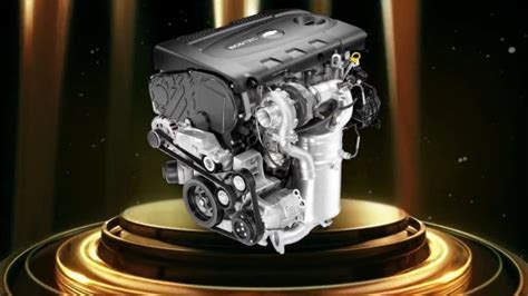 chevrolet  turbo diesel  cylinder award acceptance wardsauto