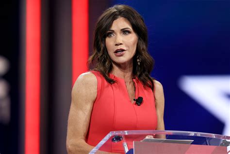 The Right Wing Is Turning On Republican Gov Kristi Noem Uromi Voice