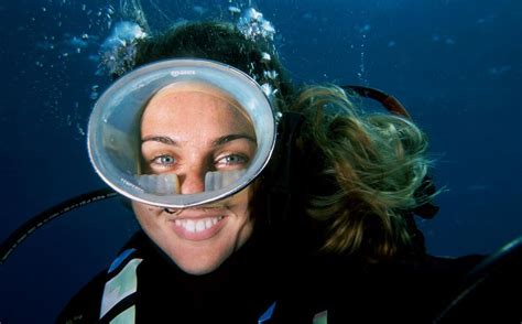 pin by j j on scuba diving 3 scuba girl scuba diver girls