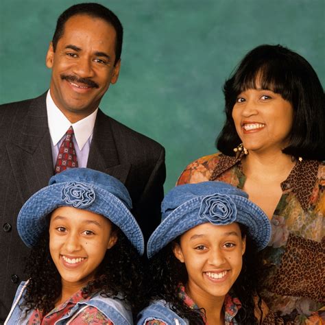Check Out The Stars Of Sister Sister Then And Now E Online
