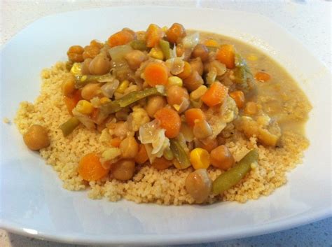 curry vegetables with couscous that s right my peeps another healthy vegetarian dish by