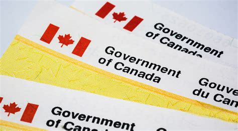covid  ottawa enhances canada emergency response benefit eligibility