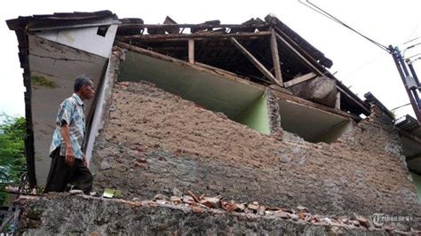Gempa Sumedang Pada Senin Malam Sebabkan 19 Rumah Rusak