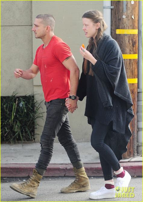 Shia Labeouf And Girlfriend Walk Hand In Hand To Lunch Photo 3265948