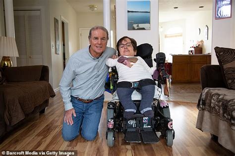 Disabled 2ft 10 Woman With Brittle Bone Disease Reveals She Met Her