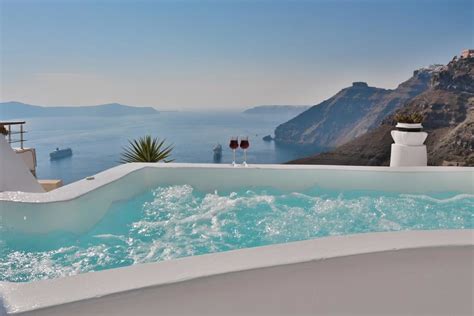 Where To Stay In Santorini 10 Most Amazing Hotels For Your Next Holiday
