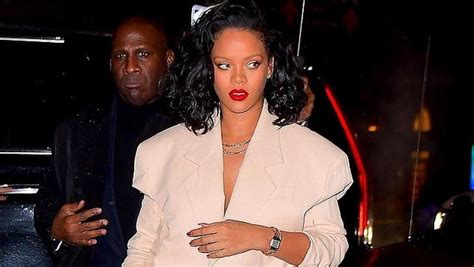 rihanna goes nude for night out in new york