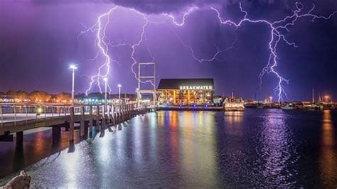 perth weather perth and mandurah hit by storm overnight