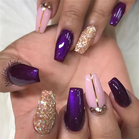 Purple And Gold Nails Purple Nail Designs Purple Nail