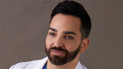 skinfluencer dr muneeb shah  creating  skincare routine exclusive