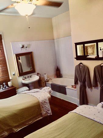 small indulgences day spa st augustine