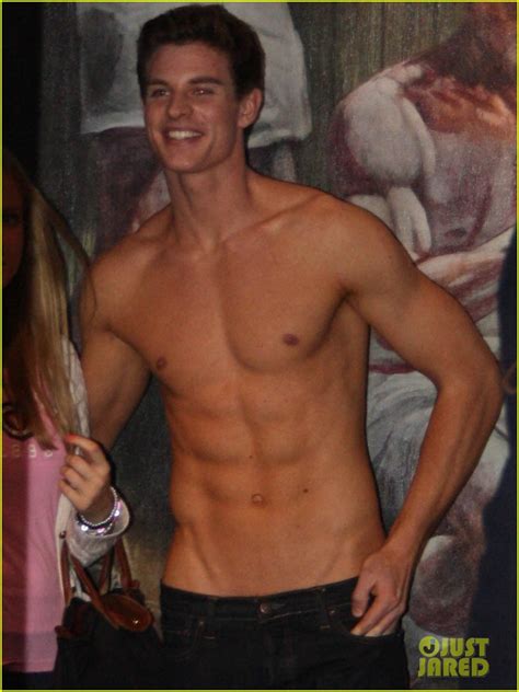 abercrombie and fitch is ditching the shirtless store models photo