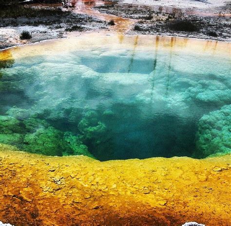 Expose Nature Morning Glory Pool Yellowstone National Park Wyoming