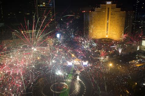 new years eve in singapore new year celebrations around