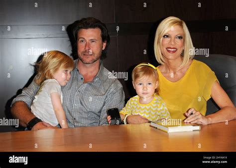 dean mcdermott tori spelling daughter stella doreen mcdermott and son