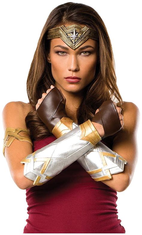 justice league wonder woman adult deluxe costume accessory