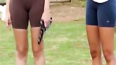 good cameltoe video with girls in spandex shorts
