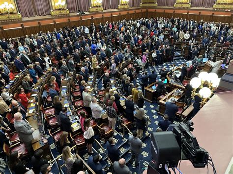 ct general assembly opens  legislative session  cooperative note