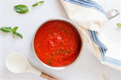 zelfgemaakte tomatensaus recept de kokende zussen