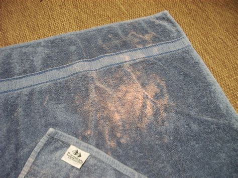 So Thats Whats Causing Bleach Spots On Your Towels Huffpost