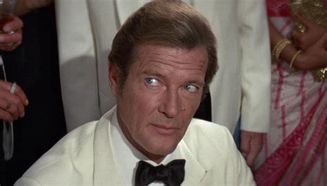 sir roger moore dead james bond actor and british icon dies aged 89