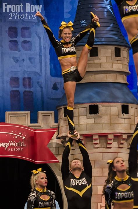 pin by daisy on cheer in 2020 with images cheer stunts