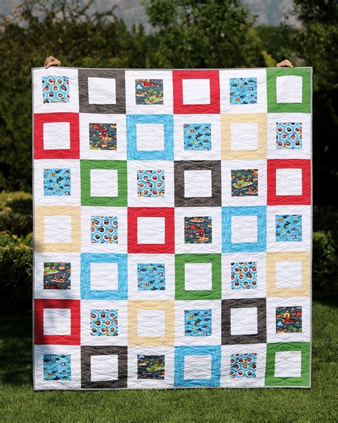 bright corner framed squares throw sized  quilt pattern