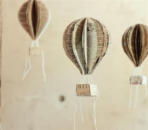 kleiner heissluftballon aus papier basteln mit buchseiten buchseiten