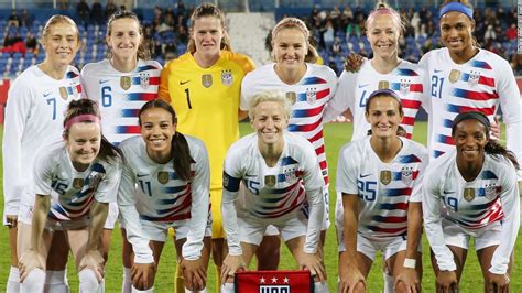 Us Women S Soccer Team Members Sue Us Soccer For Gender Discrimination