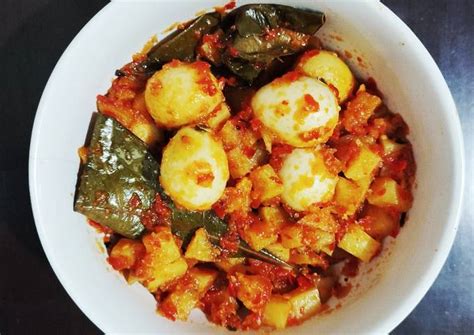 Resep Kentang Telur Puyuh Balado Oleh Dewi Kumala Cookpad