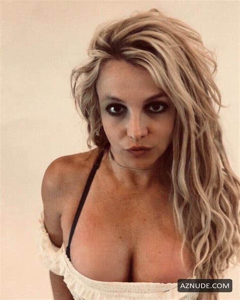 Britney Spears Posted A New Sexy Photo For Her Almost 24m