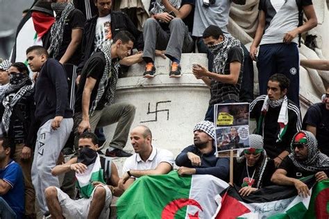 Anti Semitism Rises In Europe Amid Israel Gaza Conflict The New York