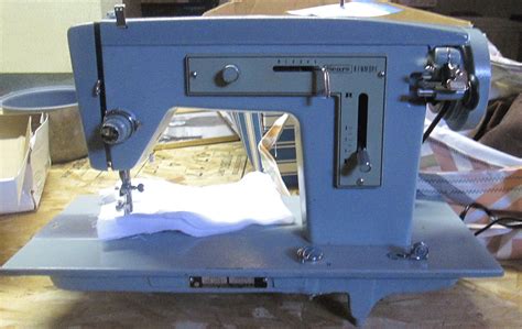 my sewing machine obsession some vintage japanese made zigzag machines vintage japanese