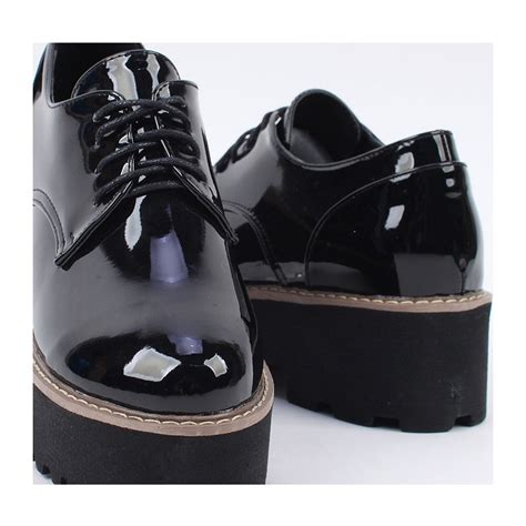 womens glossy synthetic leather  toe thick platform lace ups oxfords black