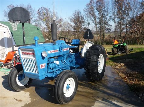 17 Best Images About Ford 4000 On Pinterest Old Tractors