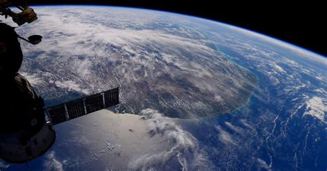 astronauta italiana publica foto  nordeste brasileiro visto