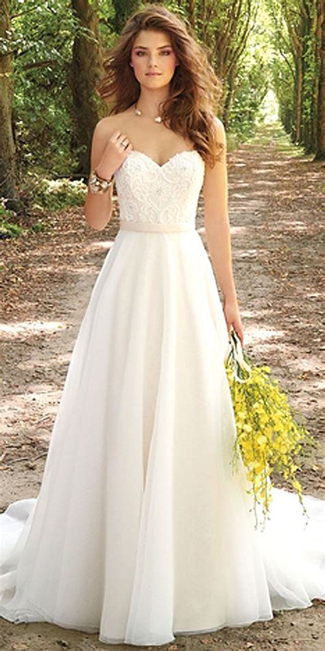 30 simple wedding dresses for elegant brides with images