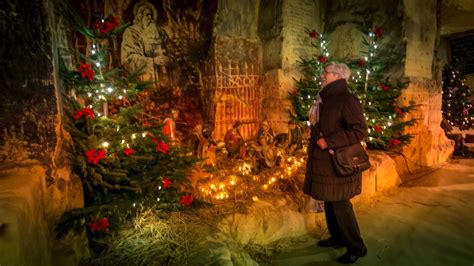 kerststad valkenburg opent officieel op zaterdag  november heerlen
