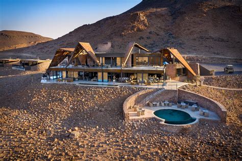 sossusvlei desert lodge  namibrand nature reserve namibie hotel de luxe lv creation  le