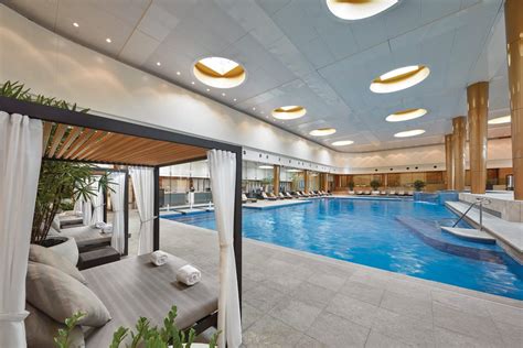 fitness leisure facilities  crown towers crown melbourne