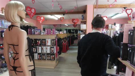 A Crouy Le Dernier Sex Shop Du Sud De L’aisne Est Toujours à Vendre