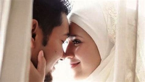 Posisi Hubungan Seks Suami Istri Yang Dianjurkan Dalam Islam