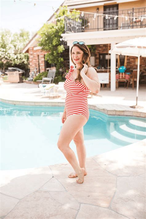 A Curvy Girls Guide To Swimsuits • Bonnie And Blithe