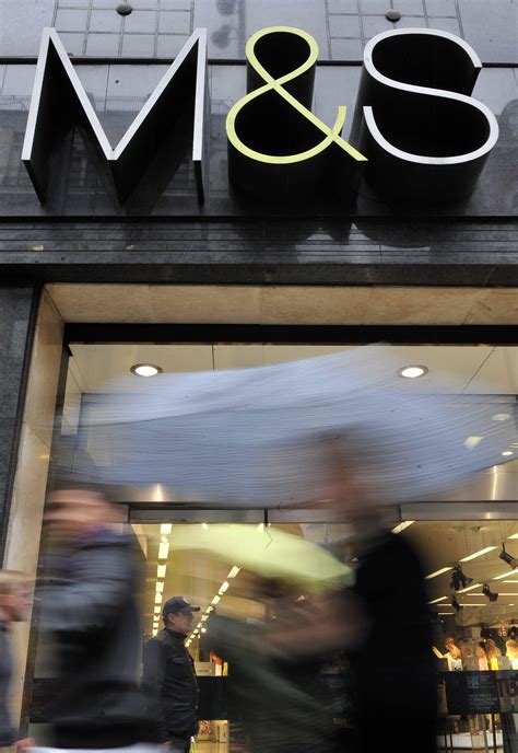 marks and spencer warns irish shoppers as batch of popular chicken and