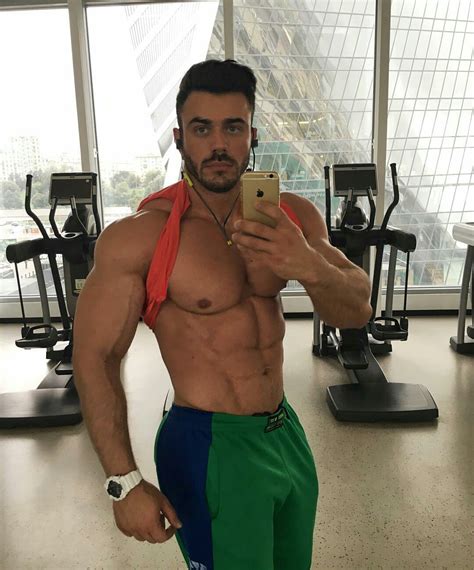 top   instagram accounts  follow  workout motivation mens fitness workouts fix