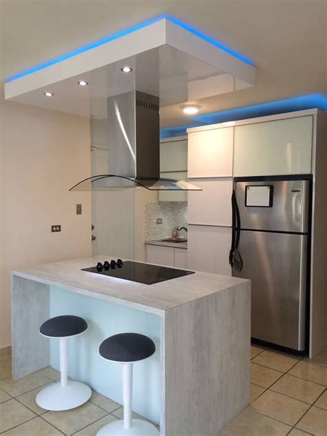 gabinetes de cocina en pvc blanco estilo moderno  isla  extractor modern kitchen design