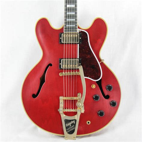 gibson es  vos  cherry bigsby gold hdwr memphis   kansas city vintage guitars