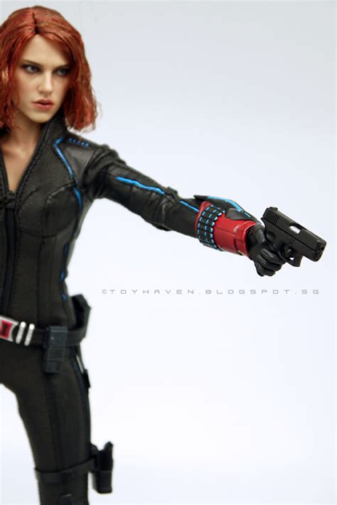 Toyhaven Hot Toys Avengers Age Of Ultron 1 6th Scarlett