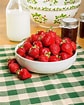 Bildresultat för Bowl of Strawberries with maple. Storlek: 84 x 105. Källa: www.pinterest.com