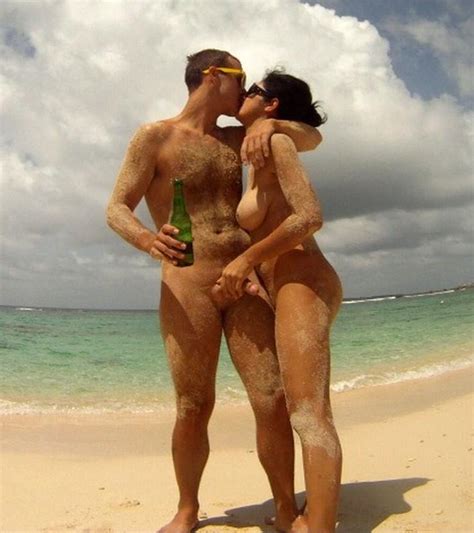 Nude Couples Beach Pics Sexy And Funny Nude